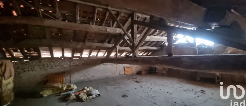 Ferme 2 pièces de 80 m² à Arbigny (01190)