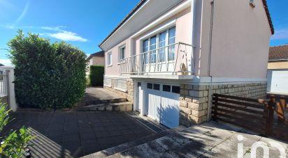 Maison 4 pièces de 70 m² à Saint-Just-Sauvage (51260)