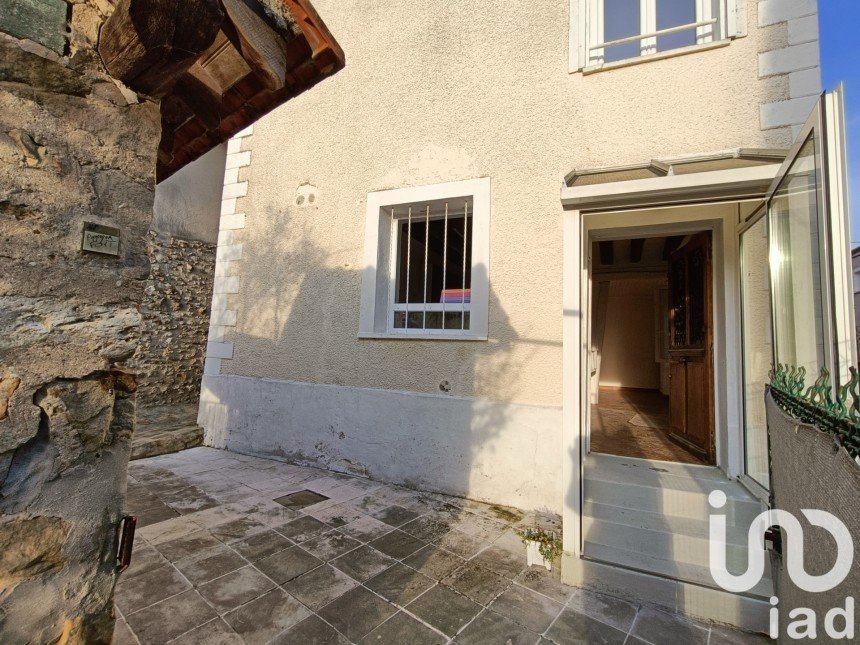 House 3 rooms of 70 m² in Héricy (77850)