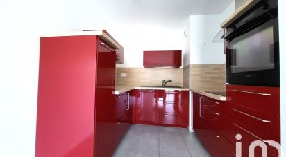 Appartement 2 pièces de 46 m² à L'Étrat (42580)