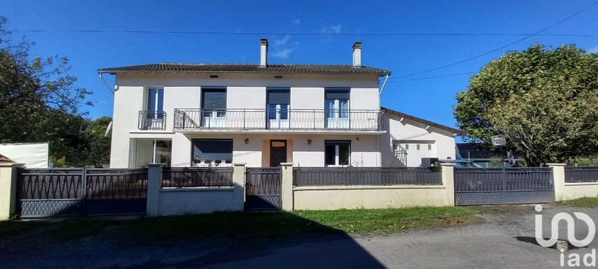 Maison 8 pièces de 206 m² à La Chapelle-Montbrandeix (87440)