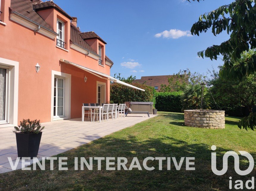 House 7 rooms of 187 m² in Cherisy (28500)