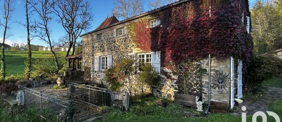 Moulin 9 pièces de 210 m² à Saint-Martin-de-Fressengeas (24800)