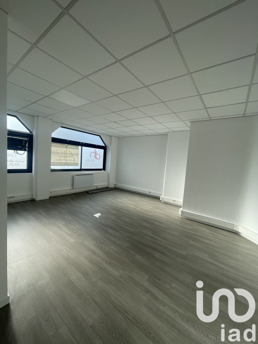 Immeuble de 110 m² à Courrières (62710)