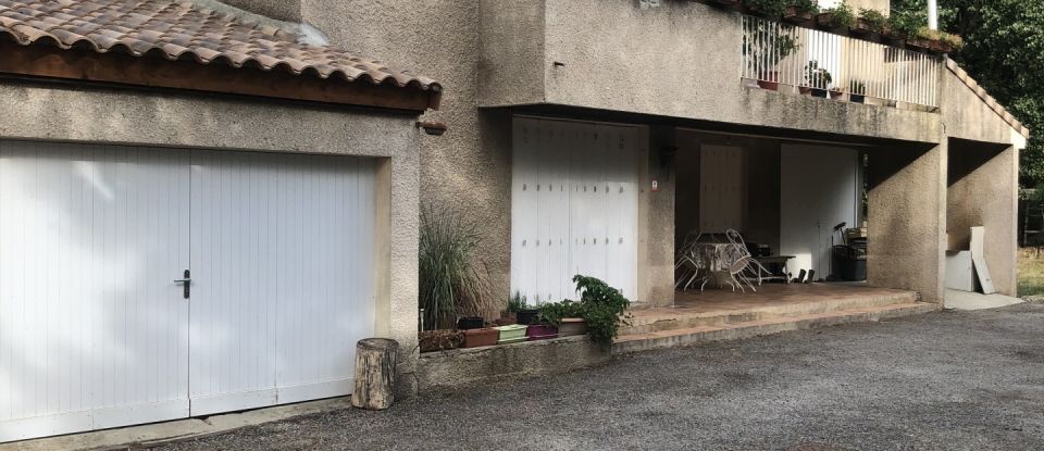 Maison 8 pièces de 340 m² à Carcassonne (11000)