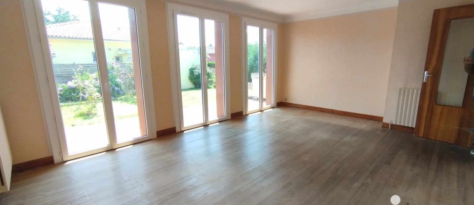 Maison 4 pièces de 85 m² à Tarbes (65000)