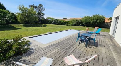 House 6 rooms of 182 m² in Château-d'Olonne (85180)