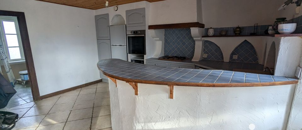 Maison 3 pièces de 97 m² à Ahun (23150)