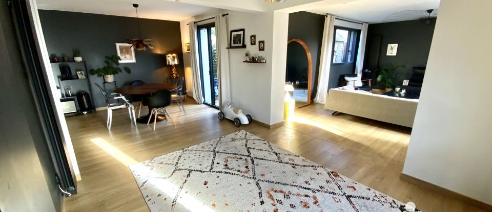 House 5 rooms of 128 m² in Guérande (44350)