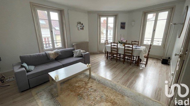 Apartment 2 rooms of 71 m² in Melun (77000)