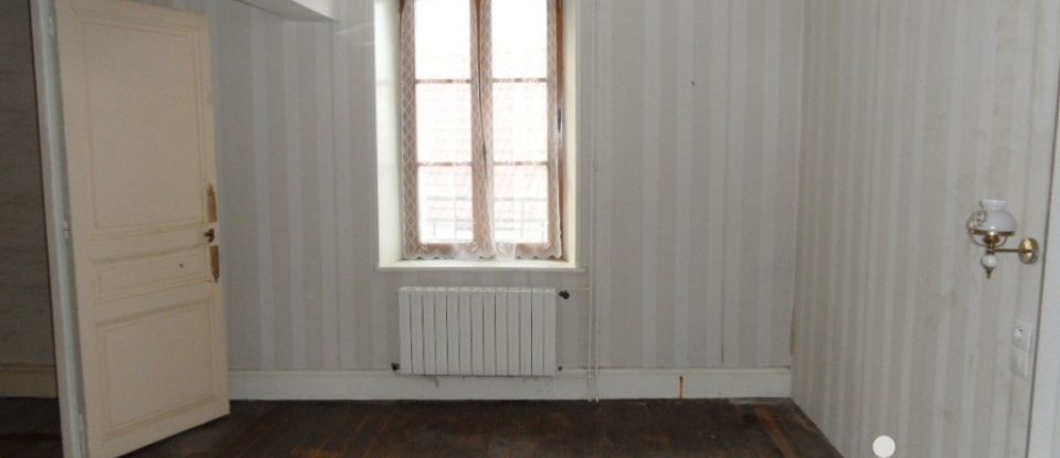 Maison de village 4 pièces de 85 m² à Laon (02000)