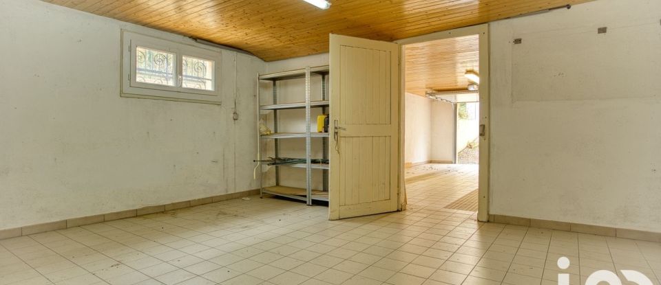 Maison 6 pièces de 173 m² à Ségny (01170)