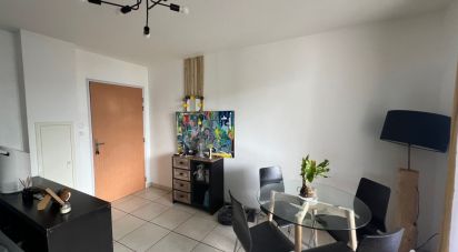 Apartment 3 rooms of 57 m² in SAINTE-CLOTILDE (97490)