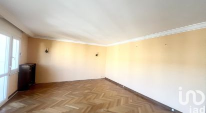 Appartement 5 pièces de 94 m² à Saint-Étienne (42100)