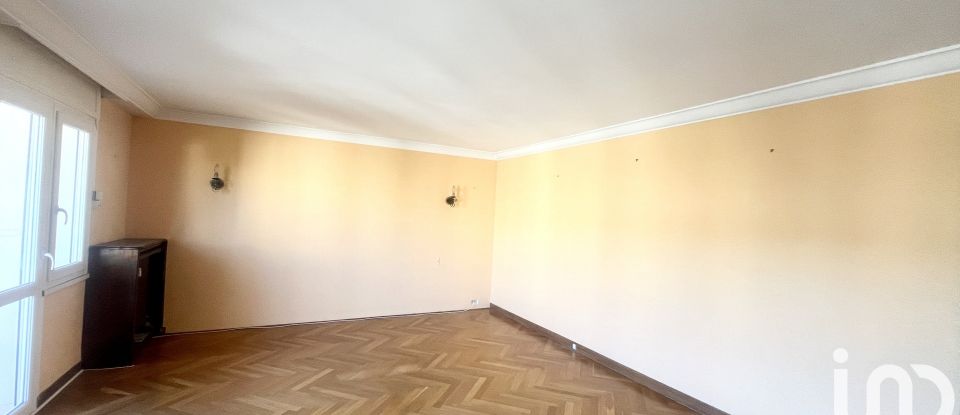 Apartment 5 rooms of 94 m² in Saint-Étienne (42100)