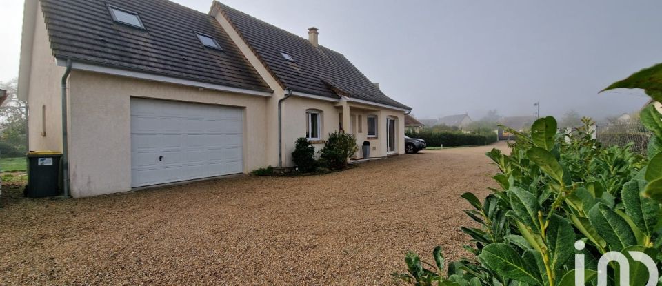 House 6 rooms of 123 m² in Angerville-la-Campagne (27930)