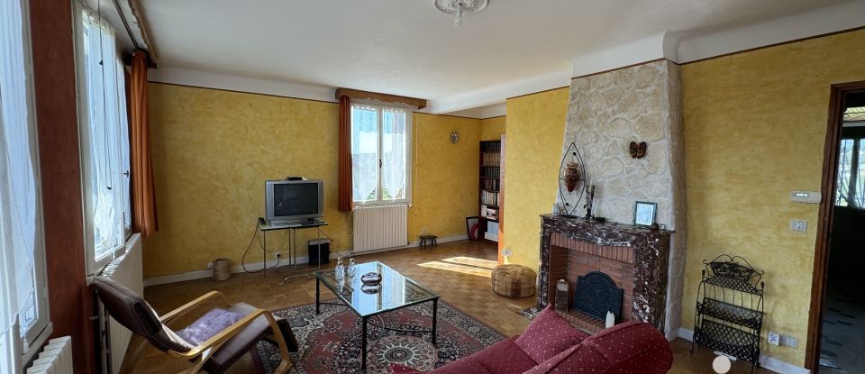 House 6 rooms of 142 m² in Saint-Léger-des-Vignes (58300)