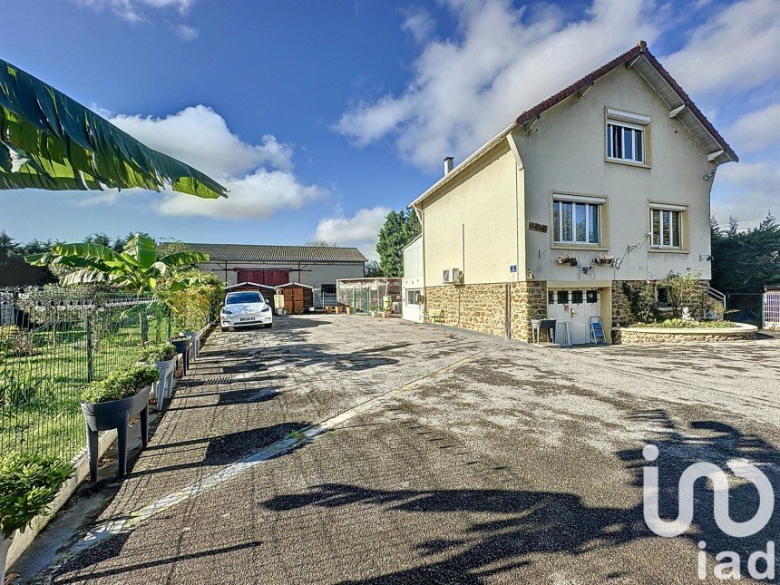 Maison traditionnelle 5 pièces de 100 m² à Arpajon (91290)