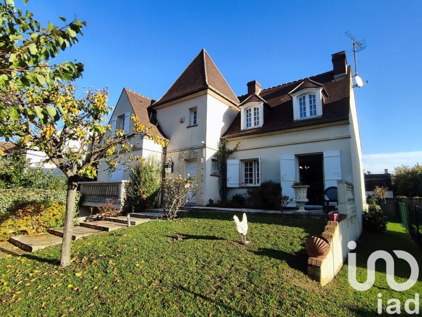 Maison 6 pièces de 153 m² à Aulnay-sous-Bois (93600)