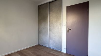 Appartement 4 pièces de 72 m² à Avignon (84000)