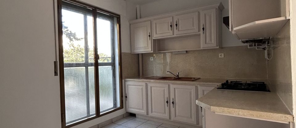 Appartement 4 pièces de 72 m² à Avignon (84000)