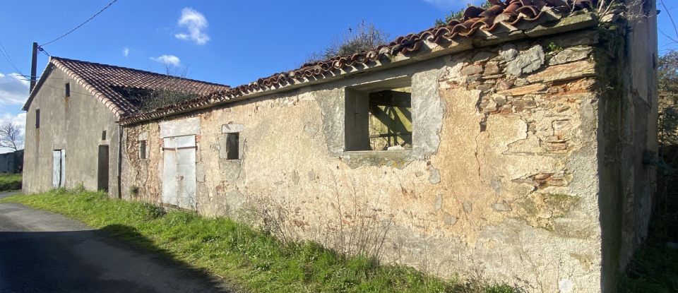 Village house 5 rooms of 128 m² in Breuil-Barret (85120)