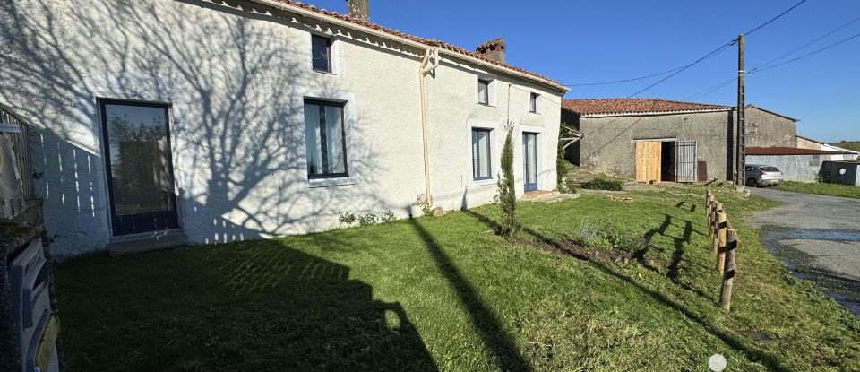 Maison de village 5 pièces de 128 m² à Breuil-Barret (85120)