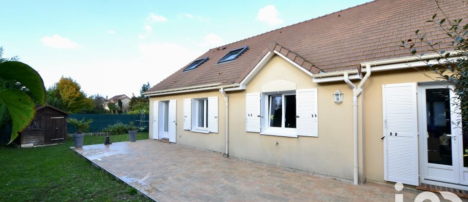 Maison 7 pièces de 147 m² à Vernouillet (78540)