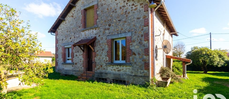 Maison 6 pièces de 115 m² à Saint-Léonard-de-Noblat (87400)