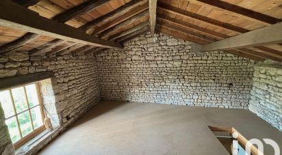 House 5 rooms of 132 m² in Fontenay-le-Comte (85200)