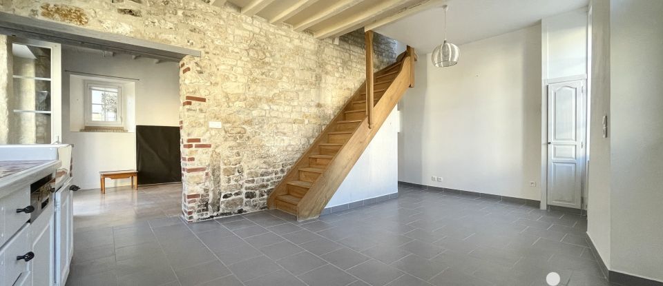 Maison de village 4 pièces de 85 m² à Vincelles (89290)