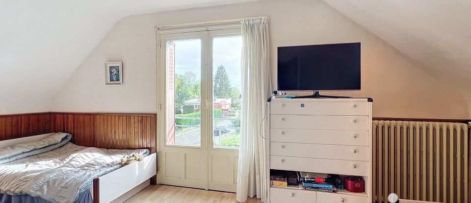 Maison 6 pièces de 120 m² à Laroche-Saint-Cydroine (89400)