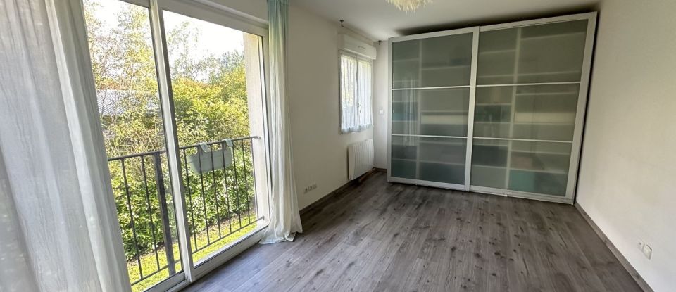 House 6 rooms of 145 m² in Compiègne (60200)