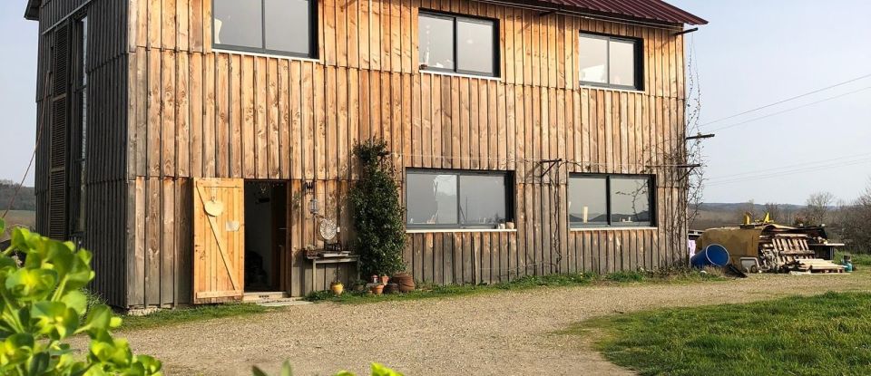 Maison traditionnelle 4 pièces de 76 m² à Saint-Sixte (47220)