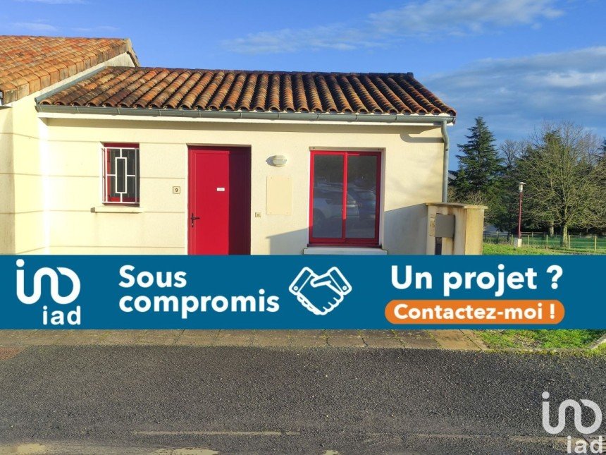 Maison 2 pièces de 30 m² à Verrières (86410)