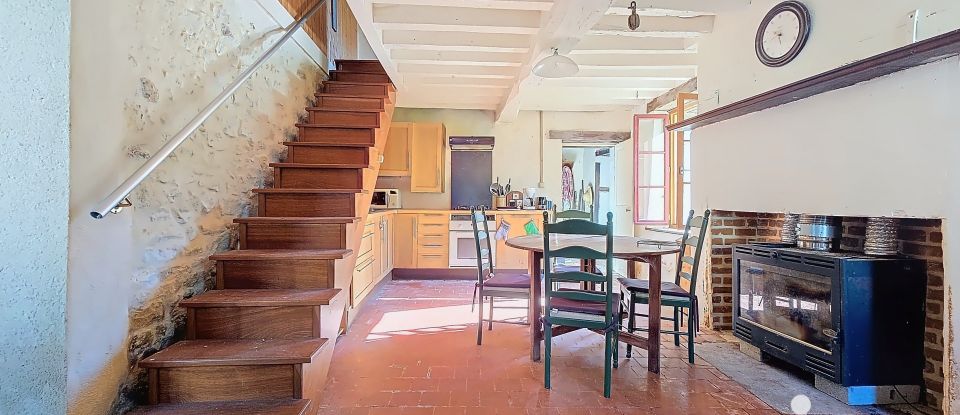 Traditional house 5 rooms of 131 m² in Savigny-en-Sancerre (18240)