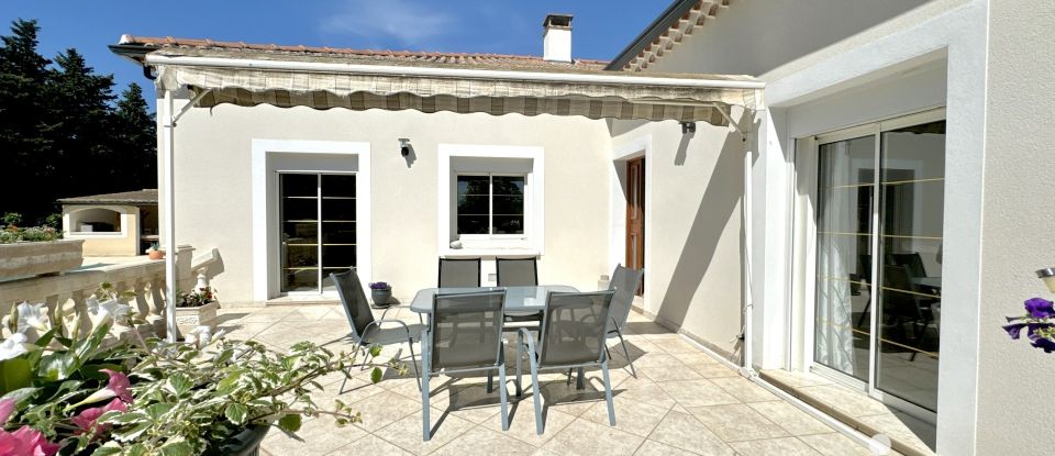 House 7 rooms of 215 m² in Pierrelatte (26700)