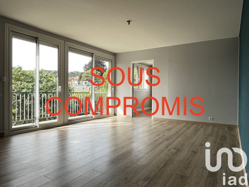 Apartment 4 rooms of 82 m² in Rouen (76000)