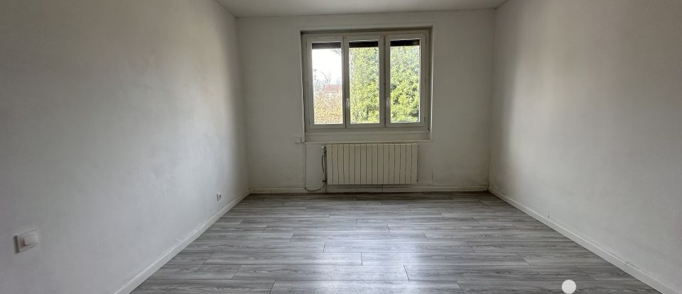 Maison de ville 1 pièce de 27 m² à Vierzon (18100)