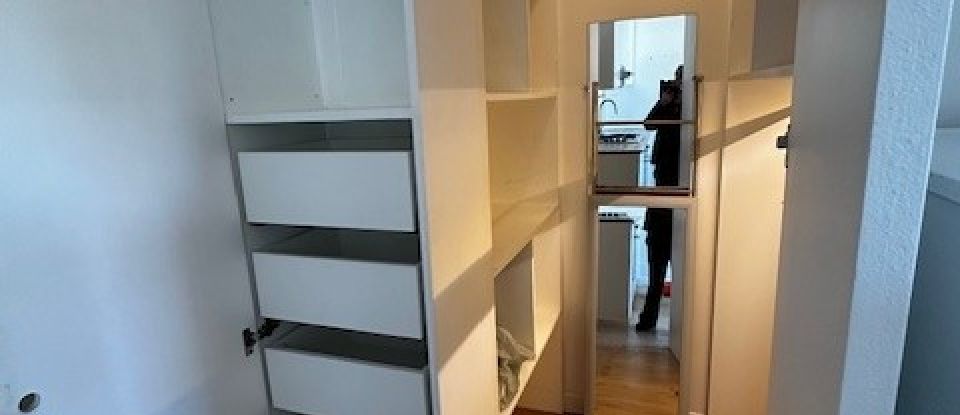 Appartement 2 pièces de 33 m² à Paris (75019)