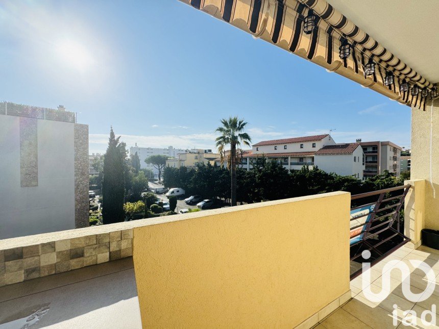 Appartement 3 pièces de 41 m² à Sainte-Maxime (83120)