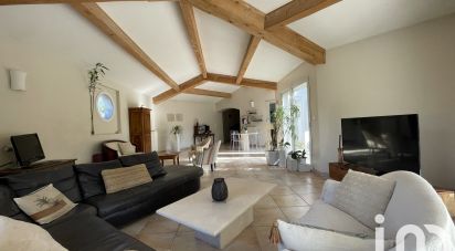 Traditional house 5 rooms of 171 m² in Ceyreste (13600)