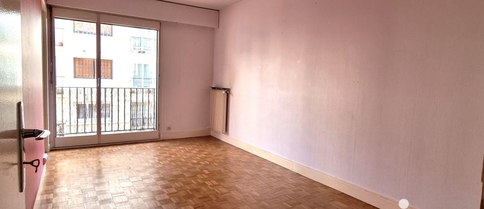 Appartement 4 pièces de 74 m² à Paris (75014)