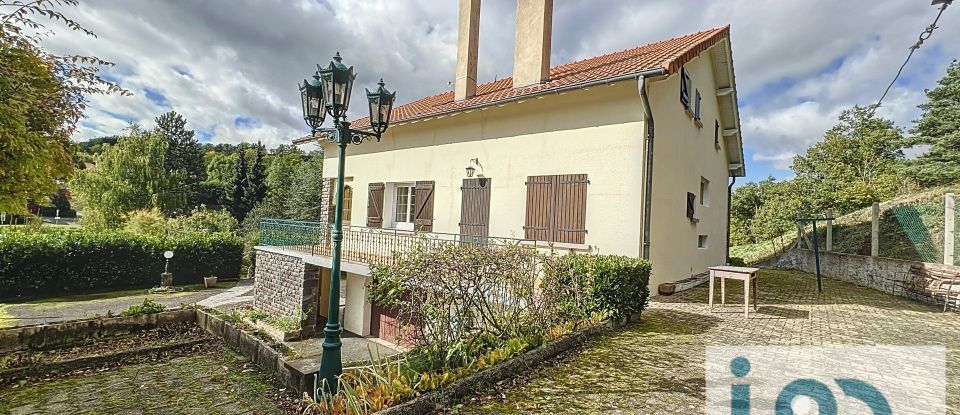 Maison traditionnelle 7 pièces de 152 m² à Sanssac-l'Église (43320)