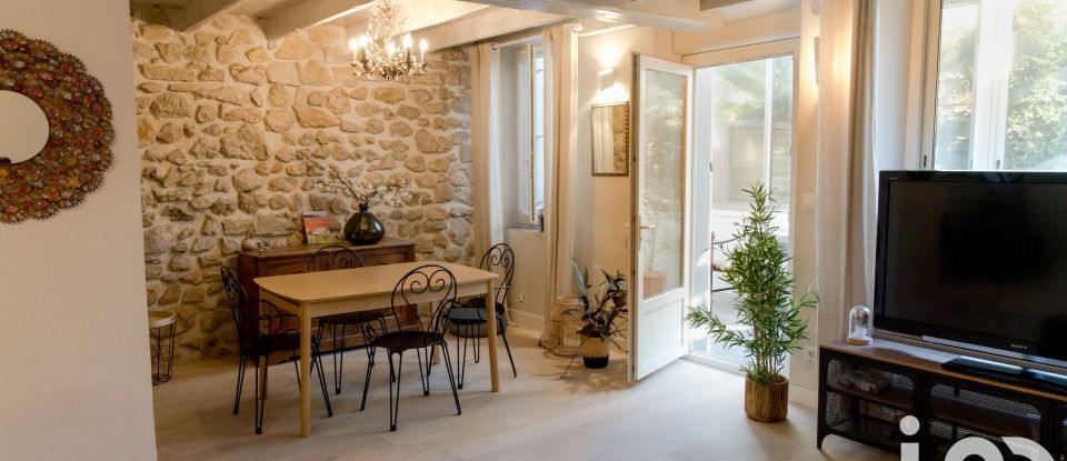 Town house 4 rooms of 77 m² in Marseille (13007)