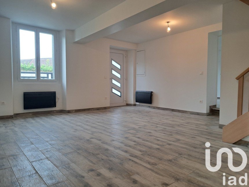 Maison 4 pièces de 82 m² à Rieux (60870)