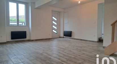 Maison 4 pièces de 82 m² à Rieux (60870)