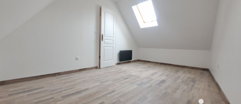 Maison 4 pièces de 82 m² à Rieux (60870)