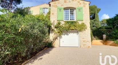 House 8 rooms of 198 m² in La Ciotat (13600)