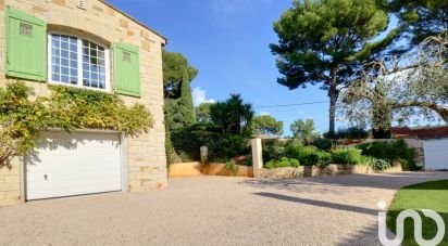 House 8 rooms of 198 m² in La Ciotat (13600)